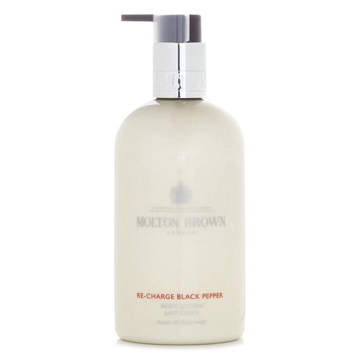 Molton Brown 摩頓布朗 Molton Brown 摩頓布朗 Re Charge Black Pepper Body Lotion 300ml - 產品正面包裝 | cosGlint